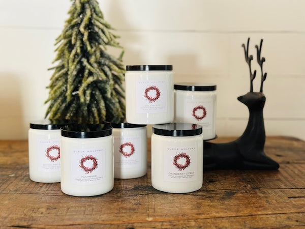 HOLIDAY FARMHOUSE CROCK