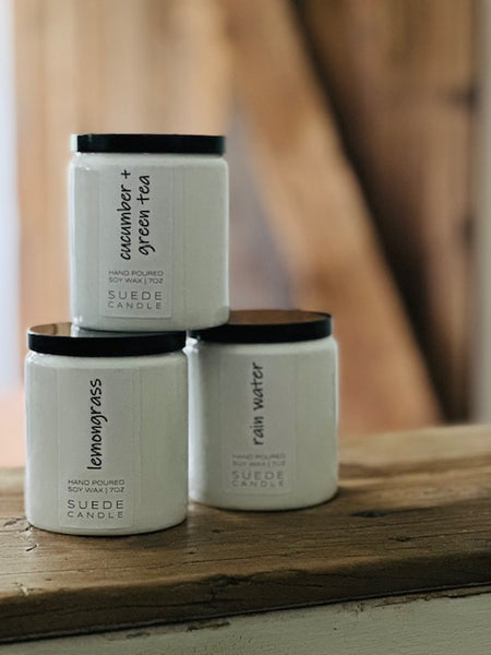 WHITE FARMHOUSE CROCK